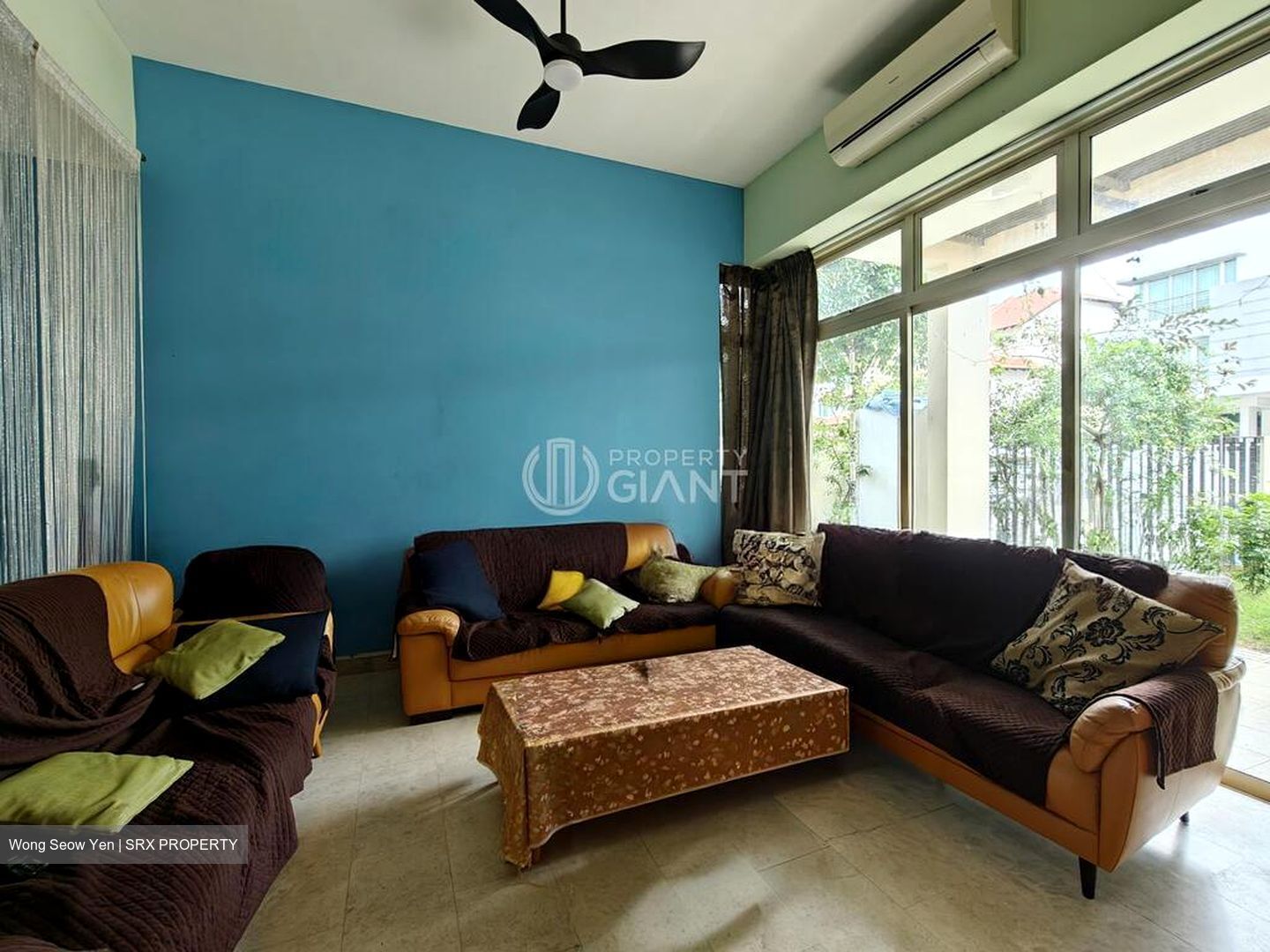 Begonia Drive (D28), Terrace #499790991